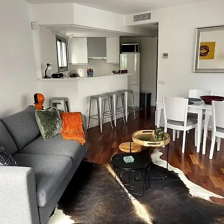 Pure Bliss Apartment *